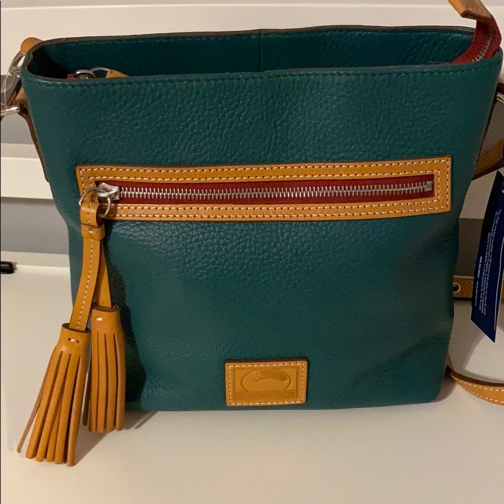 NWT Dooney & Bourke Cross Body